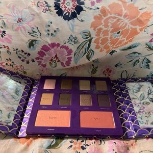 NWT Tarte eyeshow and blush palette